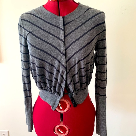 STRIPED SNAP FRONT CARDIGAN - Picture 2 of 9